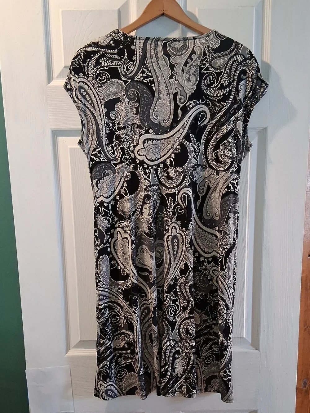Apt. 9 Black & White Paisley Tie-Front Dress